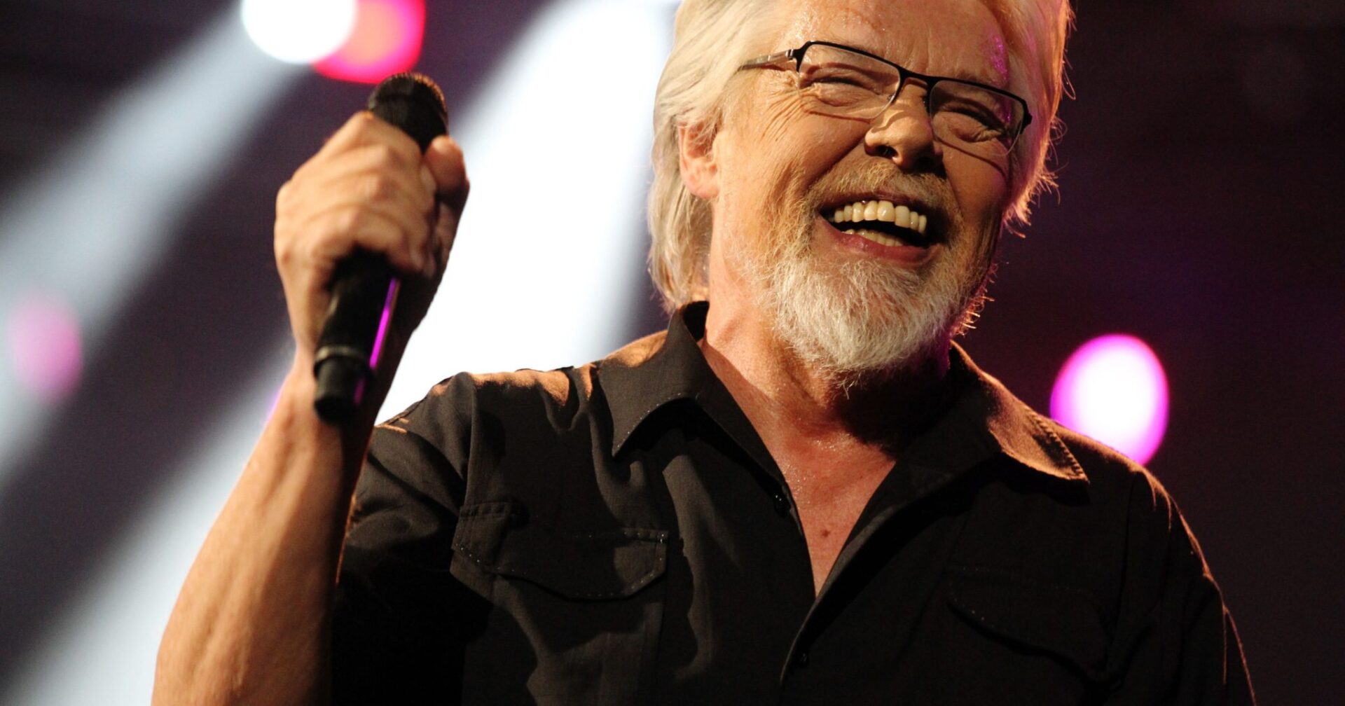 Is Bob Seger planning to retire later this year?