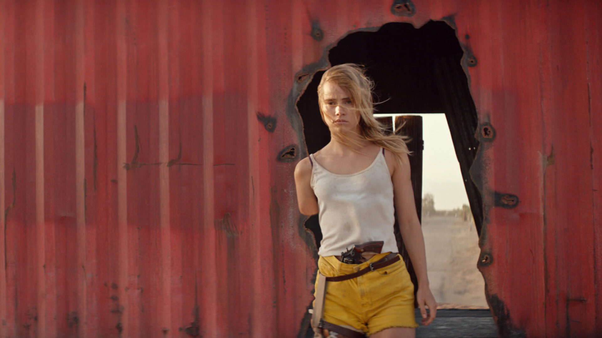 ‘The Bad Batch’ is an engrossing, albeit overstuffed dystopian cannibal romance