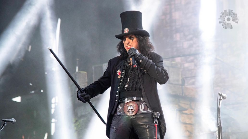 Alice Cooper releases new single + announces fall tour dates