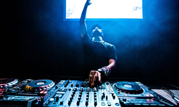 SBU Reveals Other-Worlds Release In Wave-Embracing Single, “Turmoil”