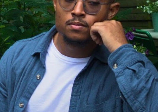 IMRSQD Introduces Himself With Buzzing Track “Backstroke Freddy”