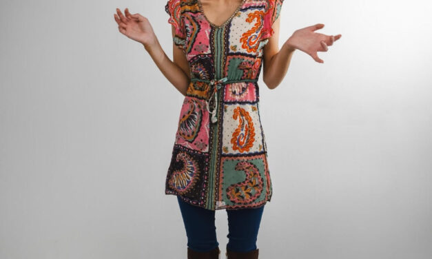 INTERVIEW: Julia Davo on American Idol, Virality on TikTok, and Staying Authentic