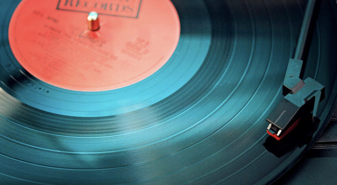 Gen Z Musicians: Spinning Vinyl and Coding the Future of Fan Engagement