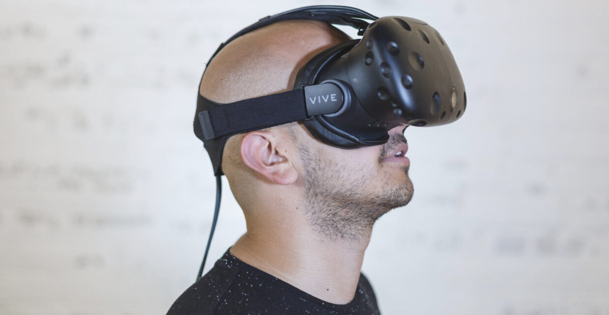 How Virtual Reality Is Giving Music a Whole New Dimension