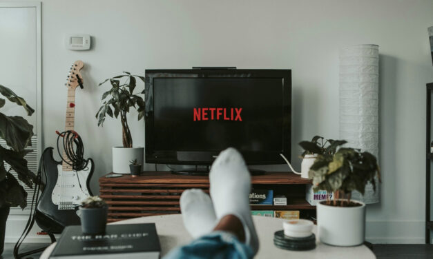 Entertainment Trends 2026: Why Streaming and Online Gaming Are the New Night Out